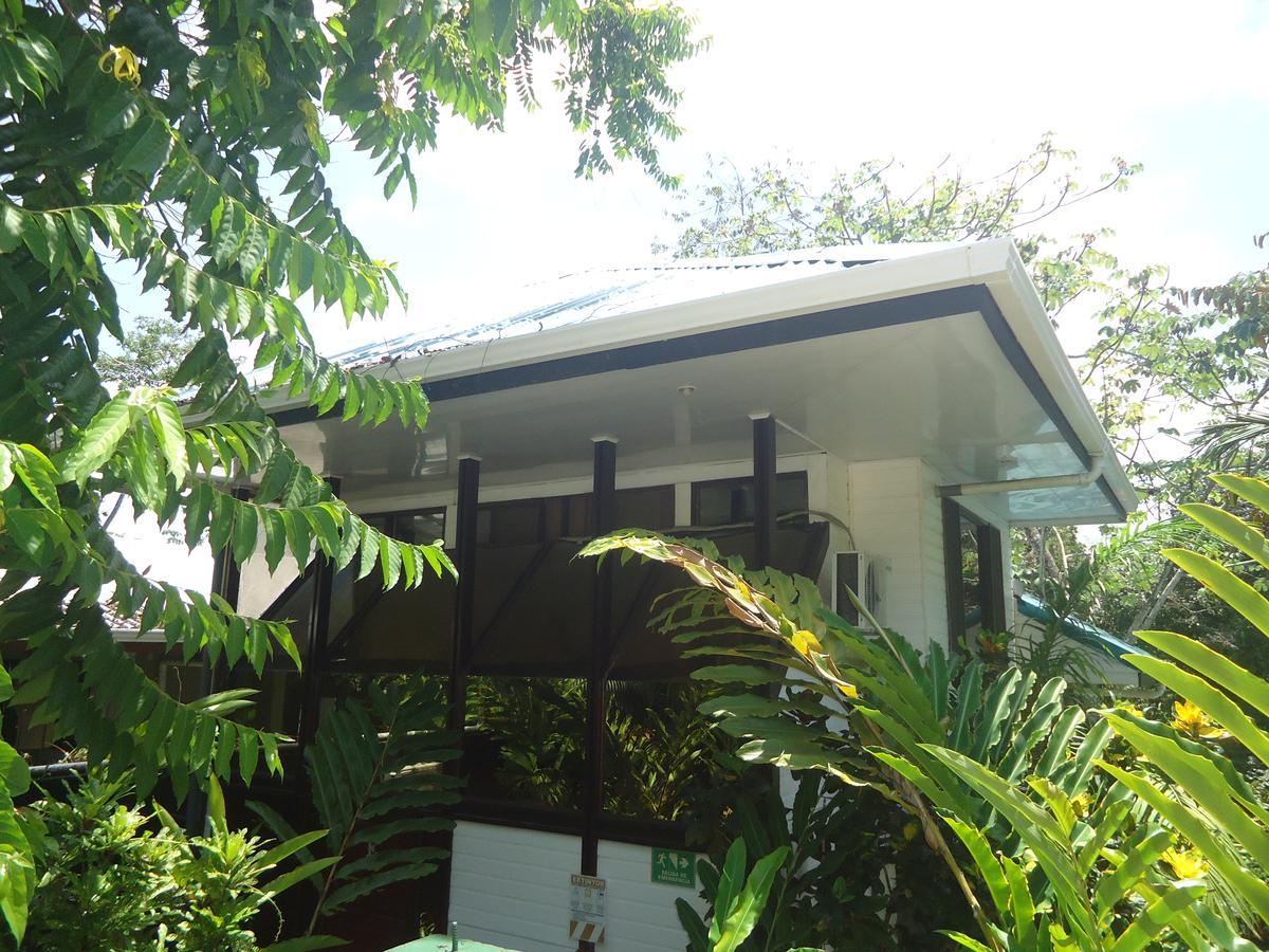 Hotel Mandarina Quepos Exterior photo