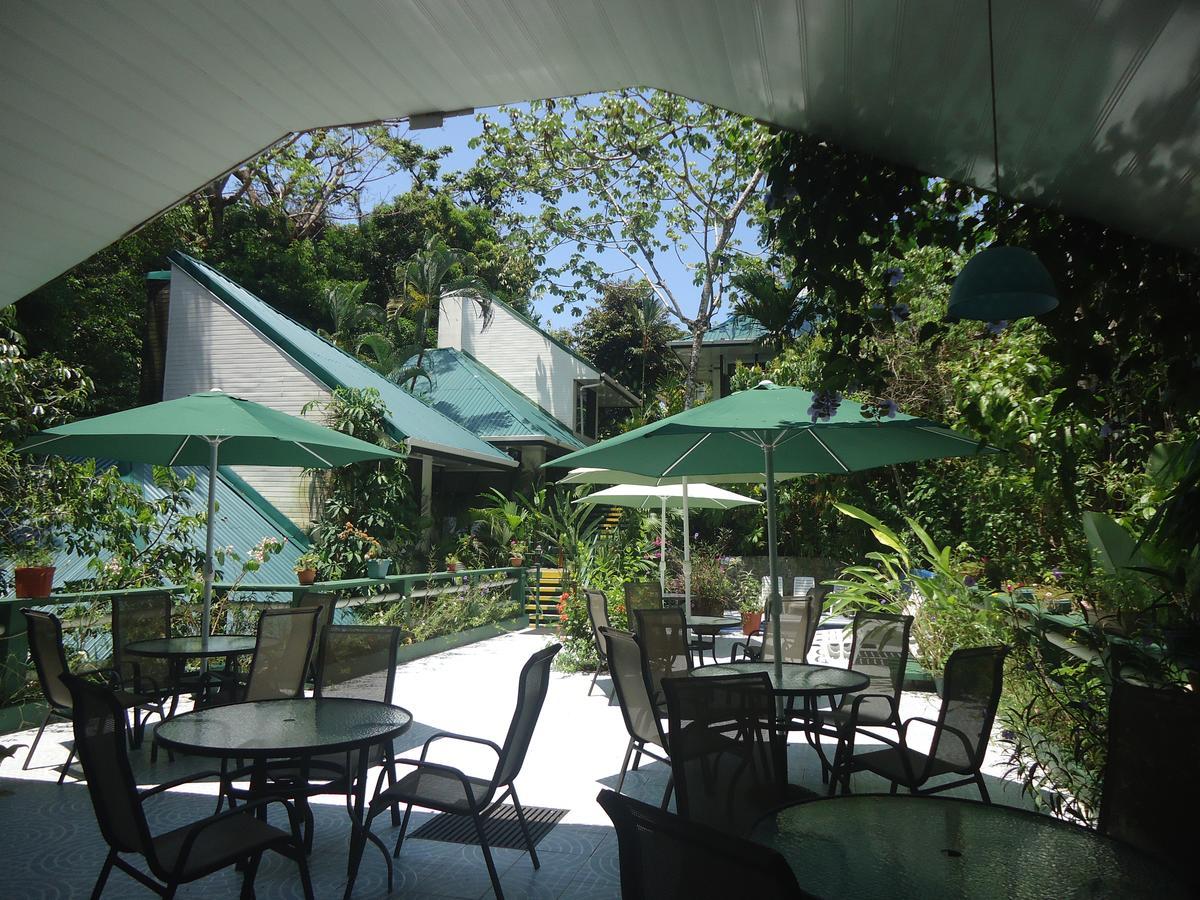 Hotel Mandarina Quepos Exterior photo